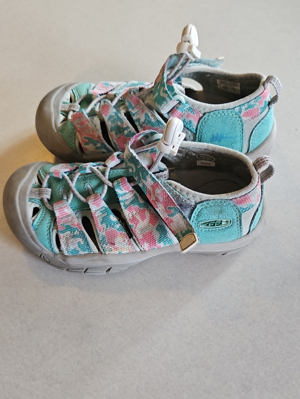 Youth Keen Camo Sandals